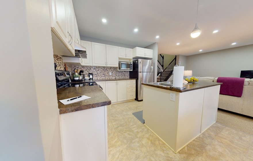 Kitchen Fully Equipped Five Appliances Stainless Steel Barrhaven