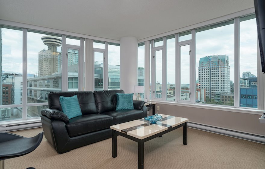 1010 Living Room Fully Furnished Condo Suite Vancouver