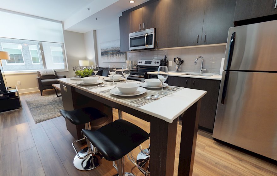 218 Kitchen Fully Equipped Five Appliances Ottawa